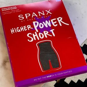 SPANX - HIGHER POWER SHORT
